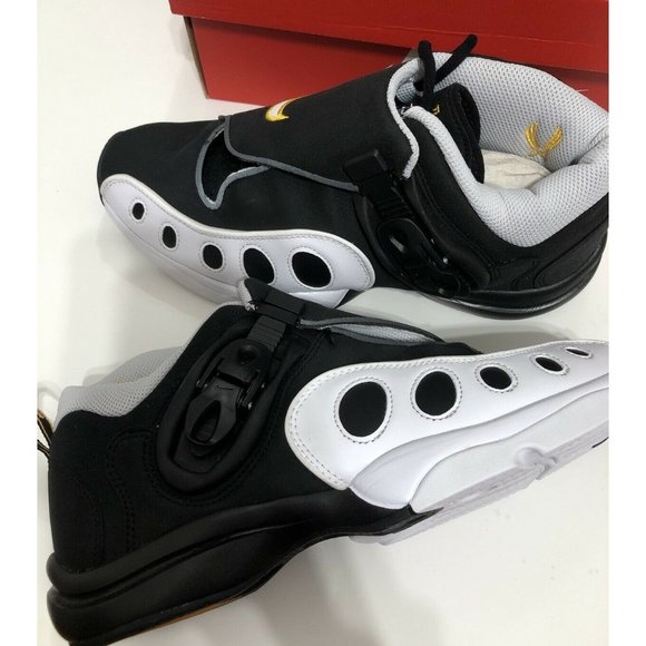 Nike Other - Nike Zoom GP, Men’s Sz 8 NWB Black/White